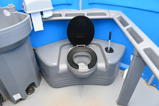 Best Local porta potty services  in Belle Plaine, MN
